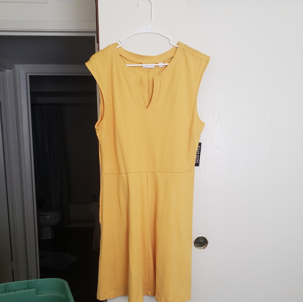 Yellow NY&C dress (with Pockets!)